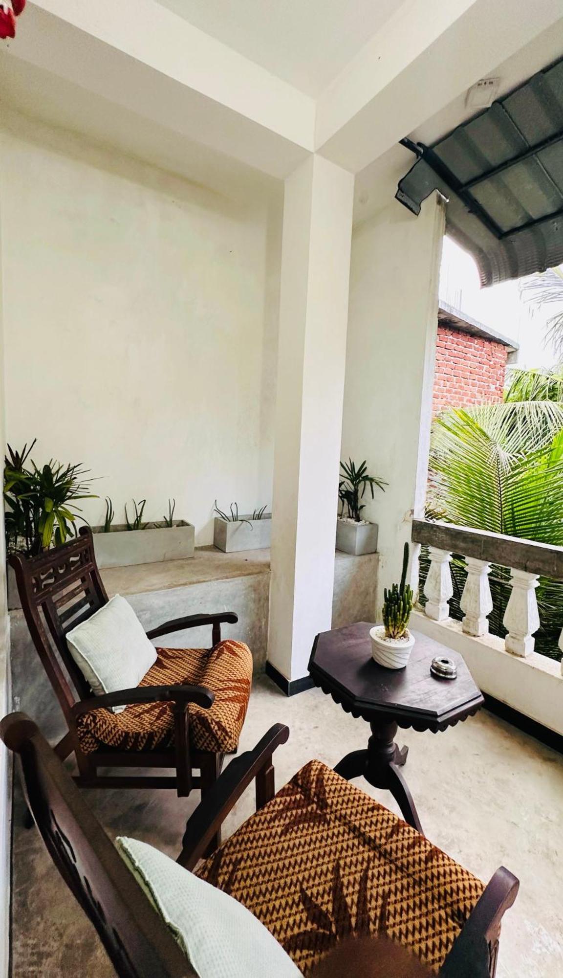Villa Blue Ocean Mirissa Exterior photo